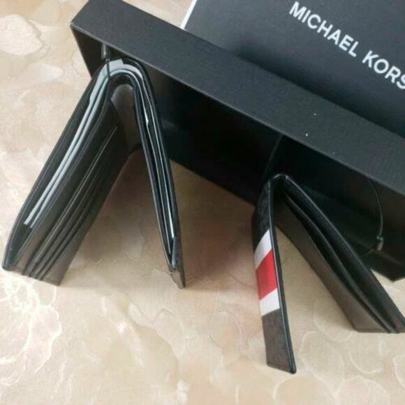 S Michael Kors Billfold Wallet Box Set Black Flame Red Logo 36H1LGFF1B - Picture 8 of 12